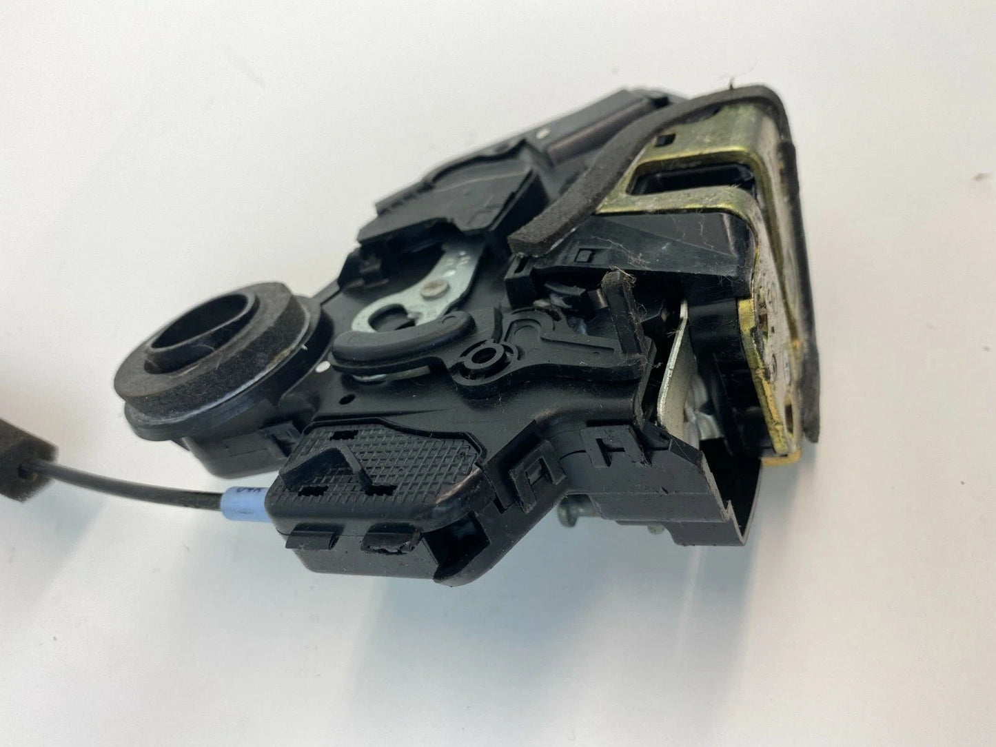 02 03 LEXUS ES300 04-06 ES330 REAR RIGHT PASSENGER SIDE DOOR LOCK LATCH ACTUATOR