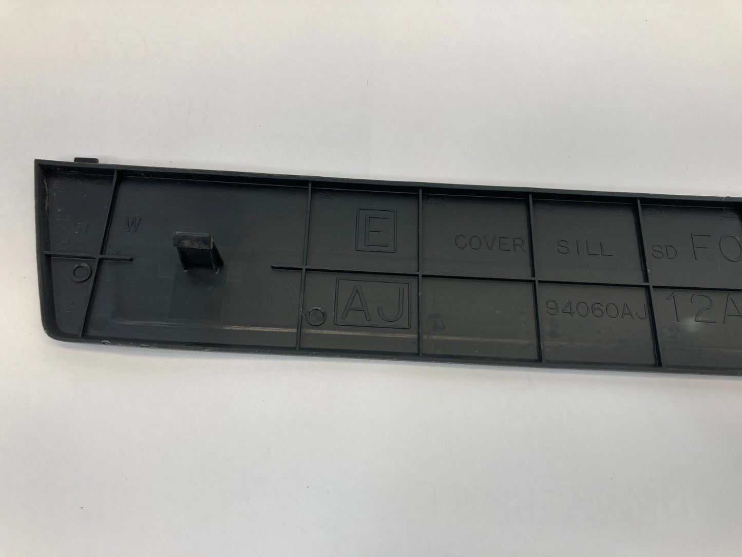 10-14 SUBARU OUTBACK LEGACY FRONT RIGHT PASSENGER DOOR SILL SCUFF PLATE COVER RH
