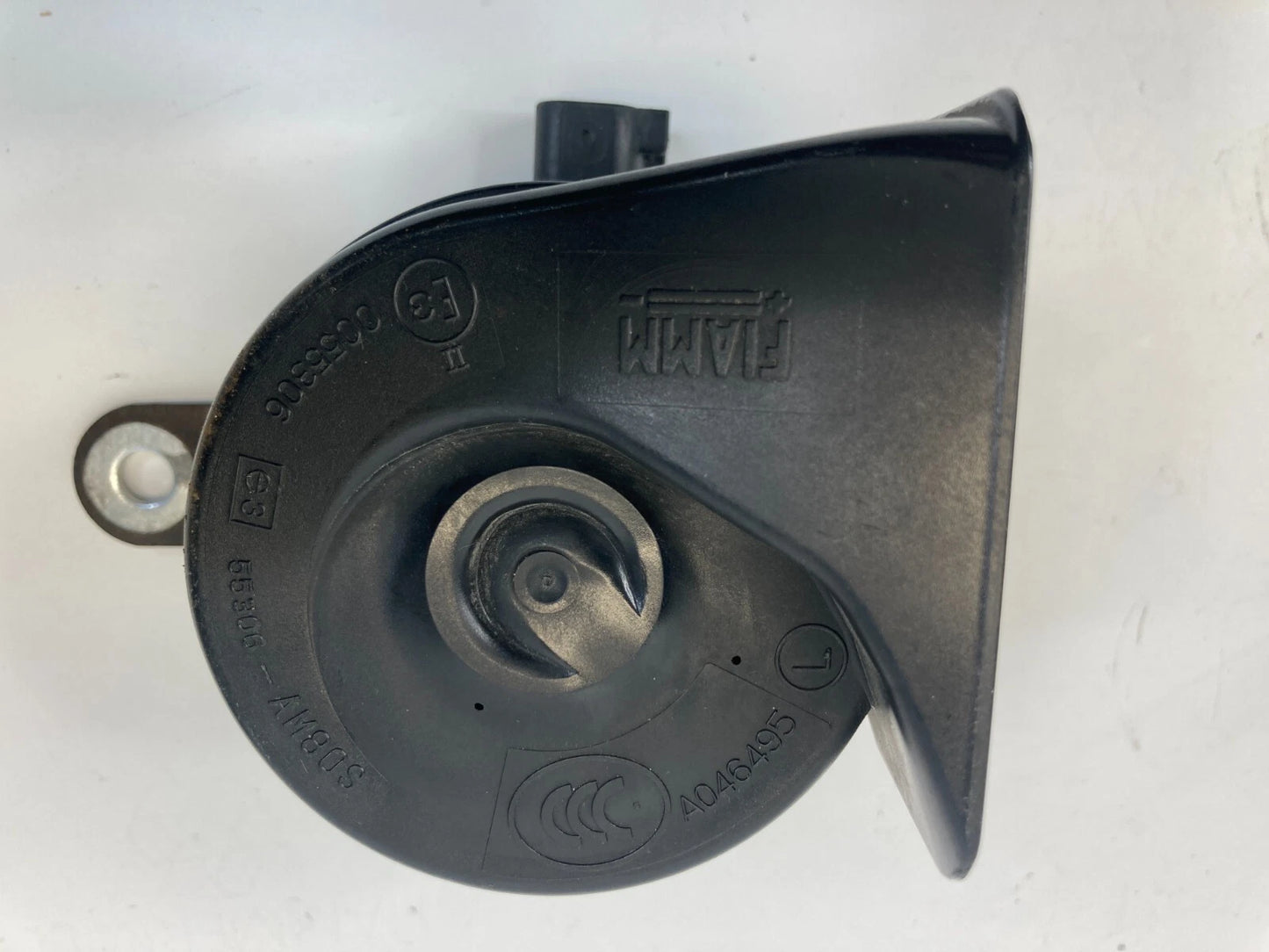 2009 2010 2011 CHEVROLET AVEO5 HORN LOW TONE NOTE SIREN ALARM E30055306 OEM
