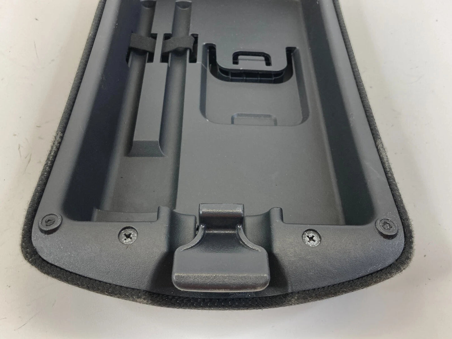 2008-2013 NISSAN ROGUE CENTER CONSOLE COMPARTMENT ARM REST ARMREST LID OEM