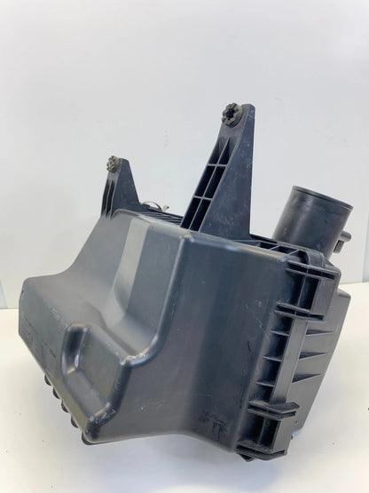 2010-2013 SUZUKI KIZASHI 2.4L 16V AIR INTAKE FILTER BOX ASSEMBLY 13700-57L00 OEM