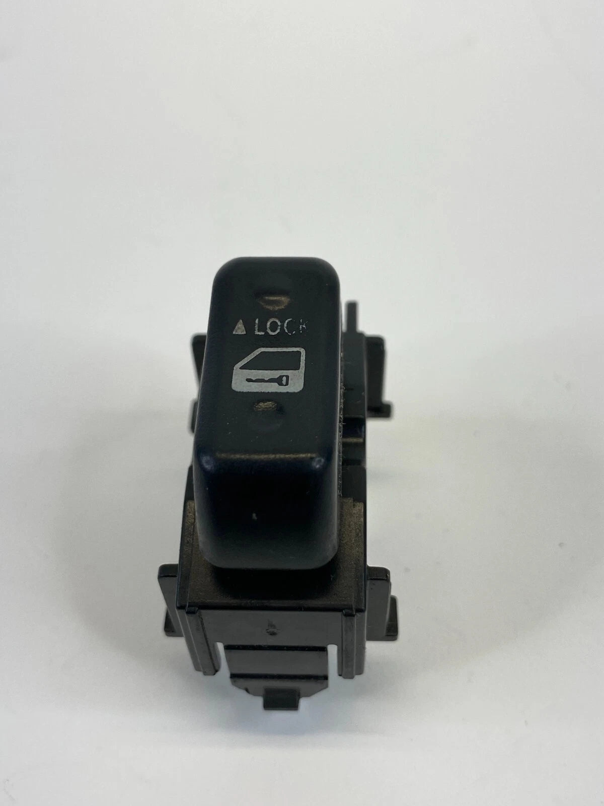 2004-2008 TOYOTA SOLARA FRONT RIGHT PASSENGER SIDE DOOR LOCK SWITCH ASSEMBLY OEM
