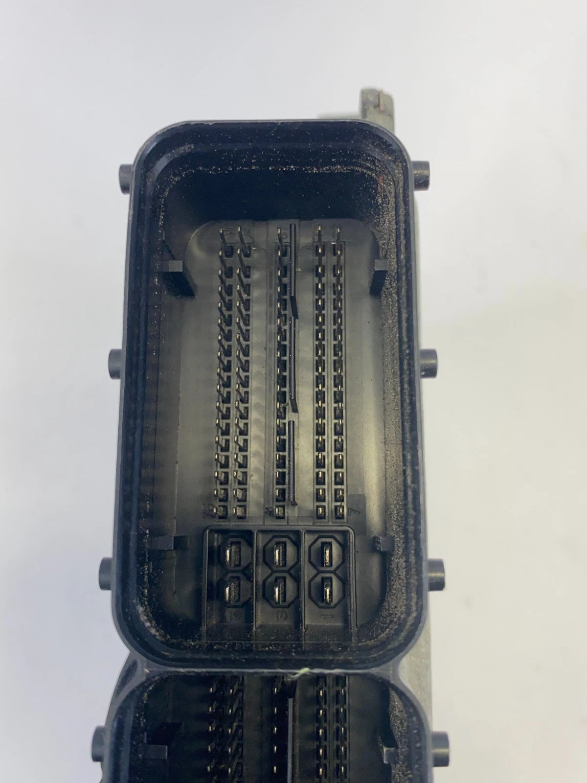 2011-2013 HYUNDAI ELANTRA 1.8L AT ECM ECU ENGINE CONTROL MODULE 39102-2EMA2 OEM