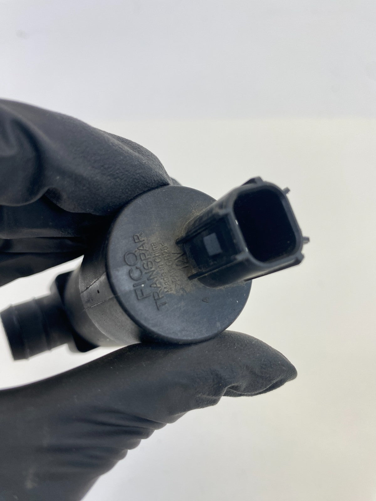 2012-2018 Ford Focus SEDAN Front Windshield Washer Wiper Fluid Pump Assy OEM