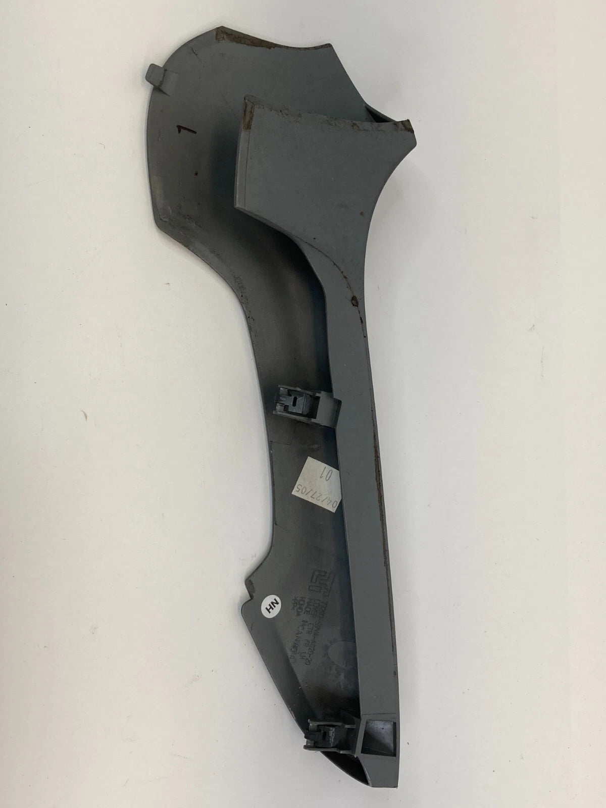 2003-2005 HONDA PILOT DASH LOWER LEFT DRIVER SIDE COVER TRIM BEZEL 77297S9VAA020