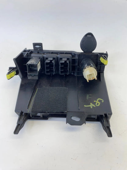 2014-2019 TOYOTA COROLLA DASH PANEL POWER OUTLET USB JACK SOCKET 86190-0R010 OEM