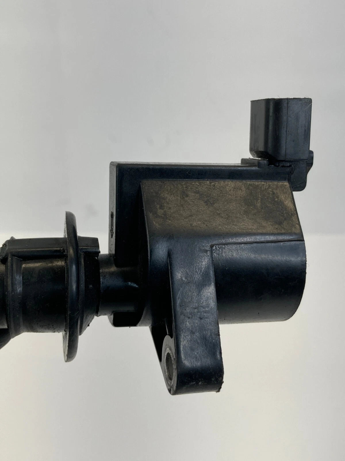 2002-2006 MAZDA MPV 03-08 MAZDA6 3.0L 24V ENGINE MOTOR IGNITION COIL IGNITER OEM