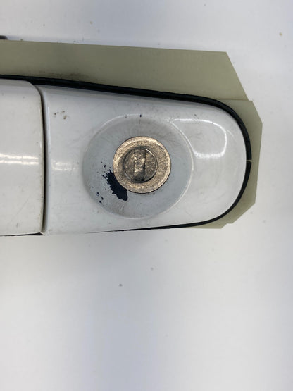 05-10 Pontiac G6 Front Left Side Exterior Door Handle Assembly 8554 White OEM