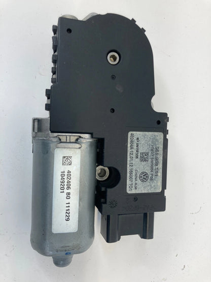 2012-2022 VW VOLKSWAGEN PASSAT SEDAN SUNROOF MOONROOF DRIVE MOTOR 561959591 OEM