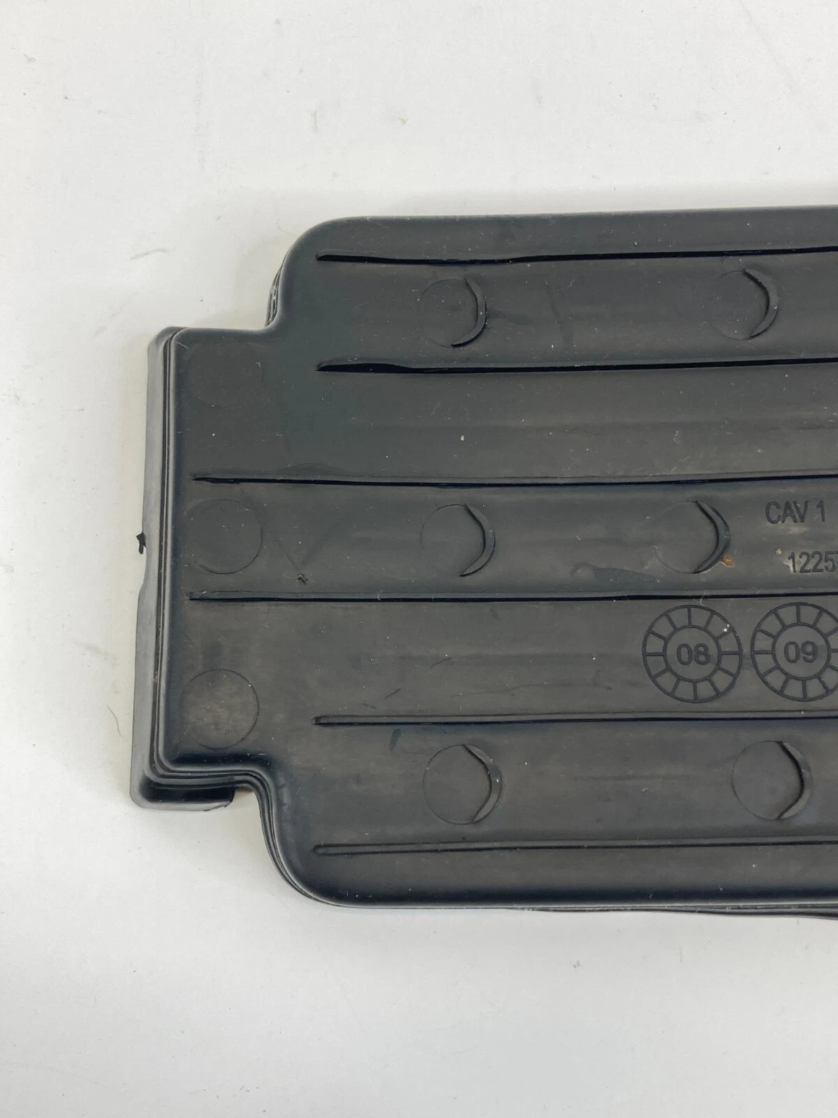 2009-2014 VOLKSWAGEN ROUTAN CENTER CONSOLE UPPER RUBBER MAT INSERT WIP1EV70 OEM