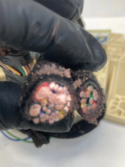 14-16 KIA SOUL 1.6L INTERIOR CABIN FUSE BOX RELAY JUNCTION BLOCK 91950-B2550 OEM