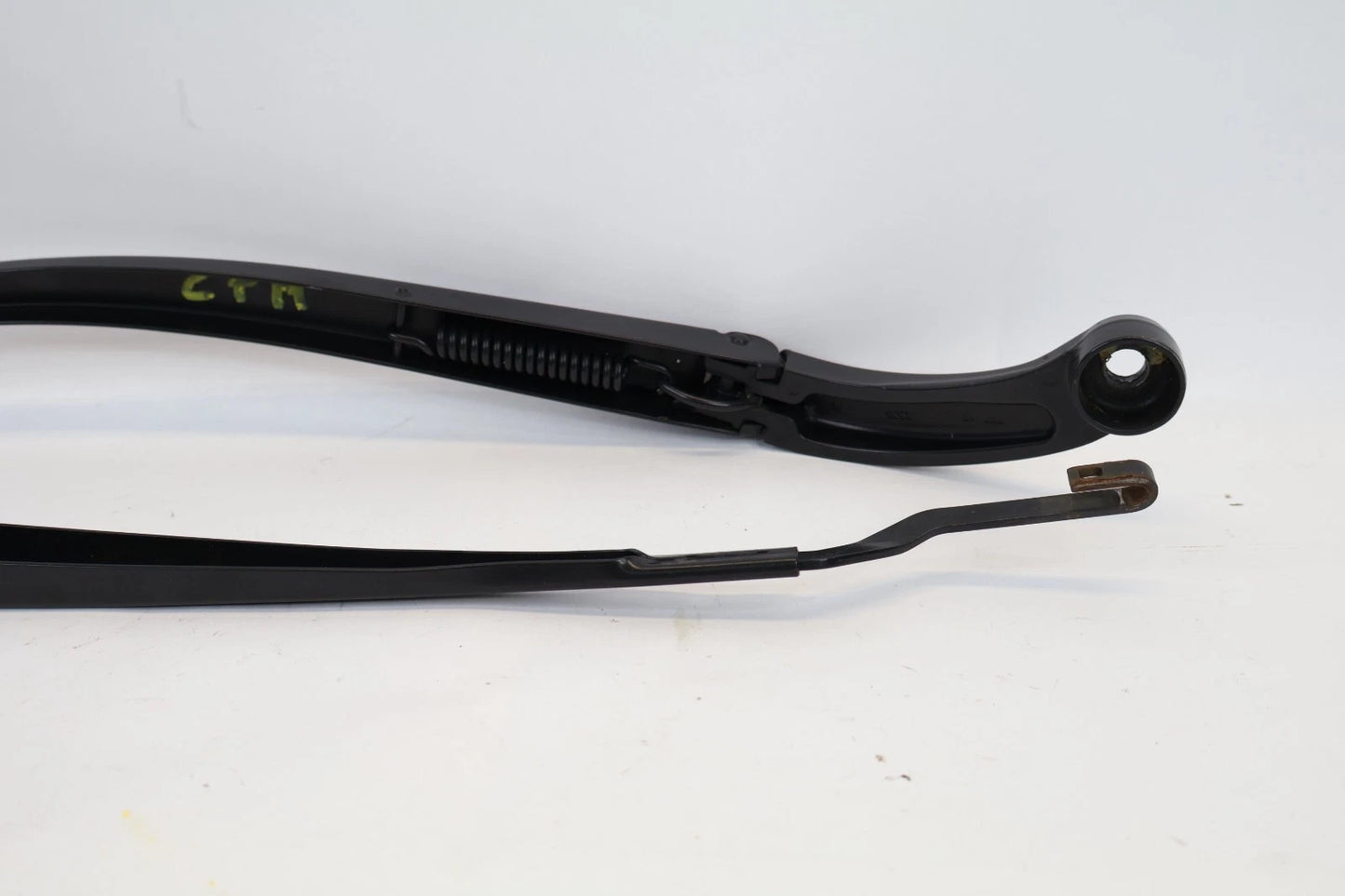 2016-2022 HONDA PILOT FRONT WINDSHIELD WIPER ARMS DRIVER PASSENGER PAIR OEM