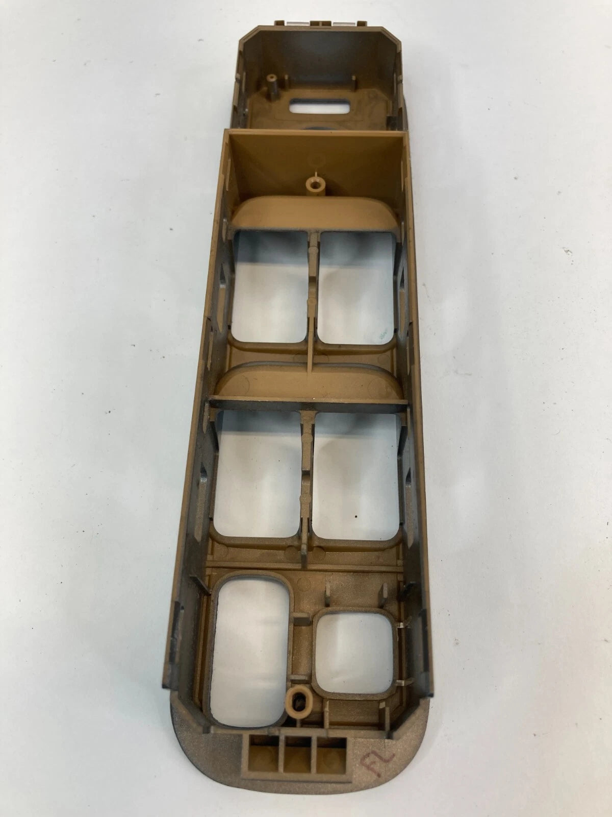 2003-2006 SUZUKI GRAND VITARA FRONT LEFT MASTER POWER WINDOW SWITCH BEZEL TRIM