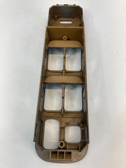 2003-2006 SUZUKI GRAND VITARA FRONT LEFT MASTER POWER WINDOW SWITCH BEZEL TRIM