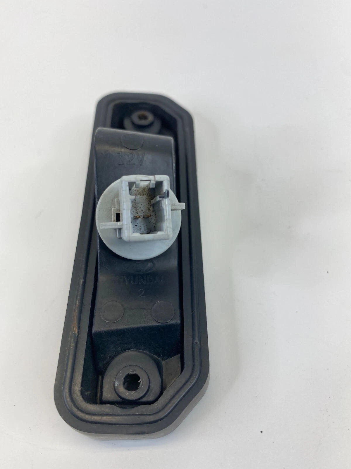 2002-2005 HYUNDAI SONATA REAR LICENSE PLATE TAG LIGHT LAMP OEM FACTORY 92501-3D0