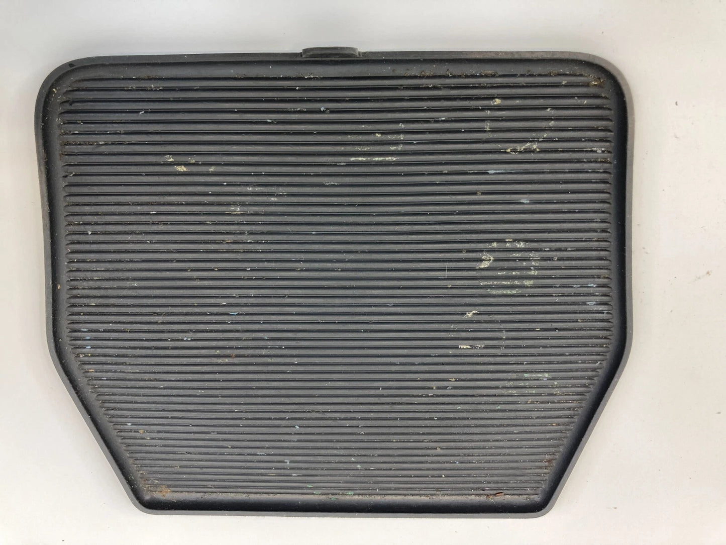 2008 09 10 11 2012 FORD ESCAPE CENTER CONSOLE RUBBER INSERT MAT 8L84-78047A74