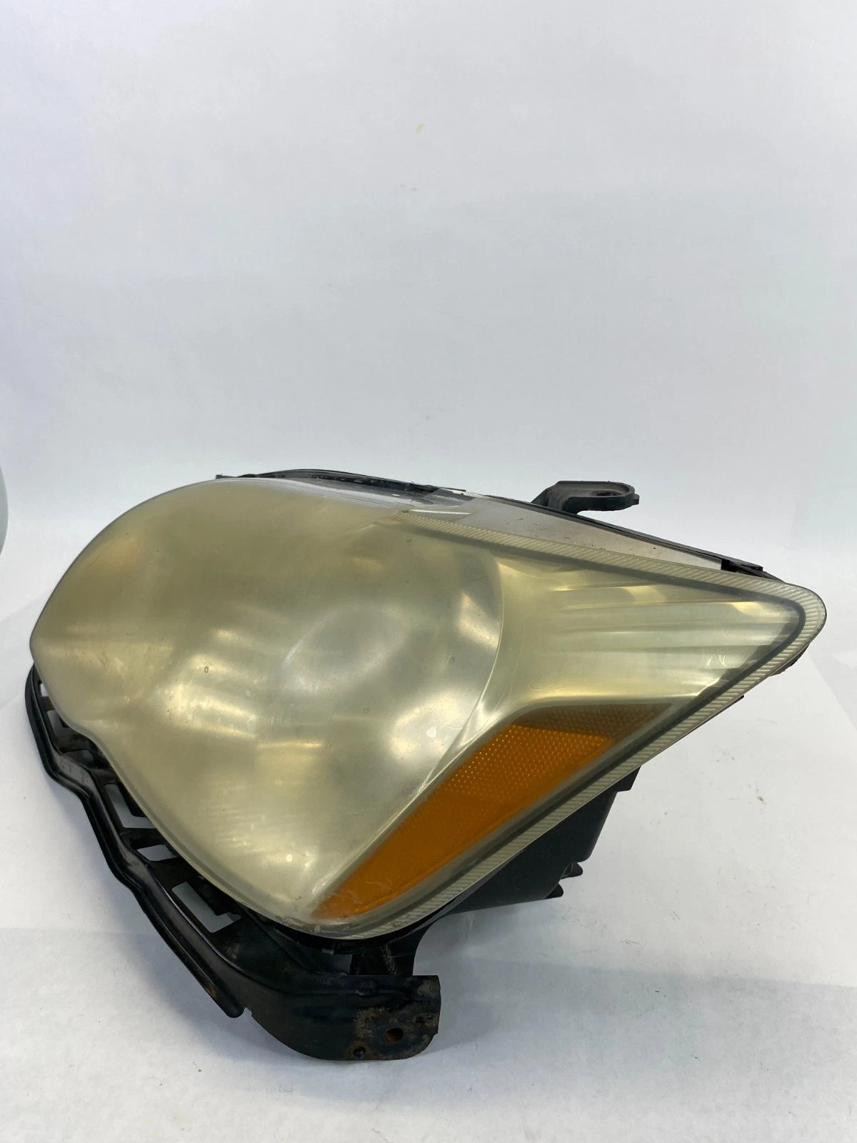 2005-2007 TOYOTA AVALON FRONT LEFT DRIVER HEADLIGHT HEADLAMP HALOGEN OEM
