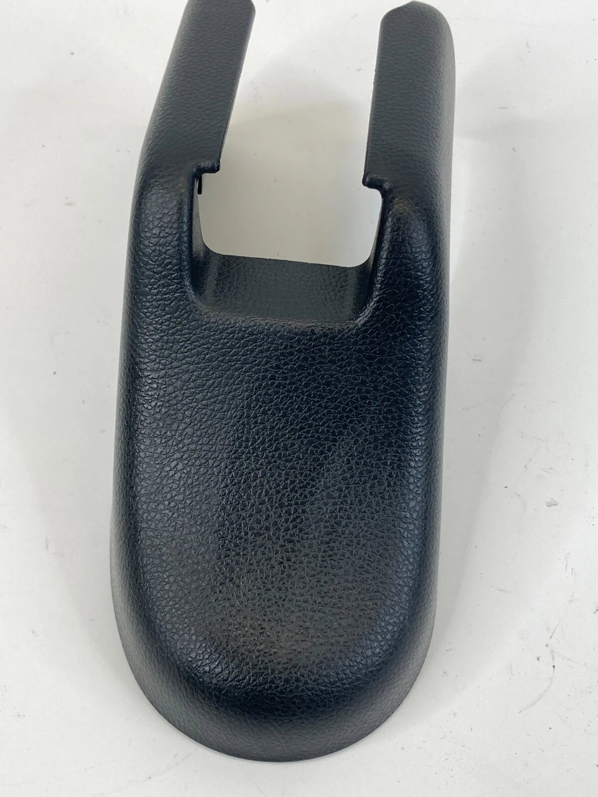 09-13 HONDA FIT FRONT RIGHT SEAT REAR RIGHT OUTER TRACK COVER TRIM 81107-TF0A