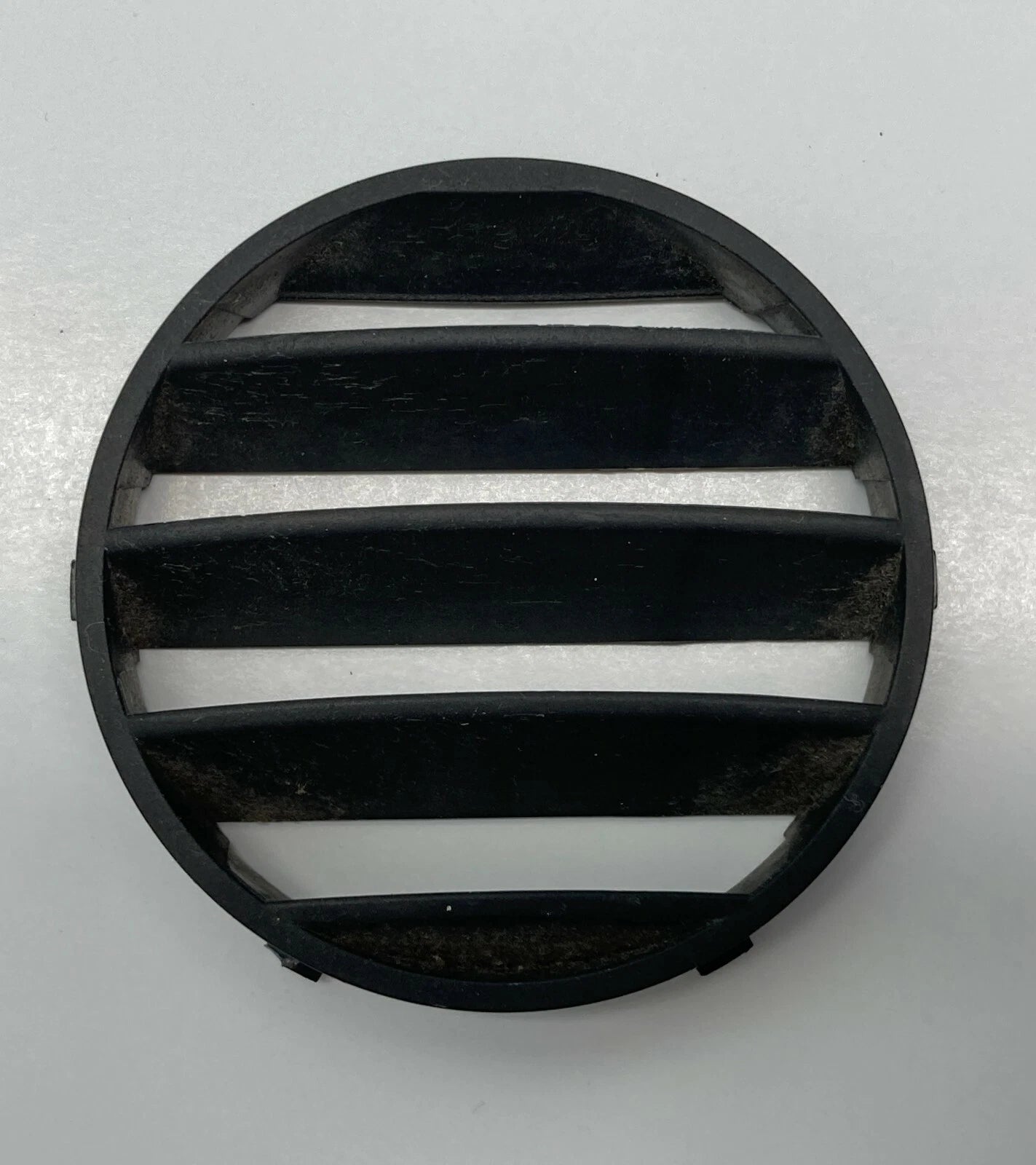 1998-2010 VOLKSWAGEN BEETLE DASH AC HEATER AIR VENT DEFROST GRILLE 1C0 819 705B
