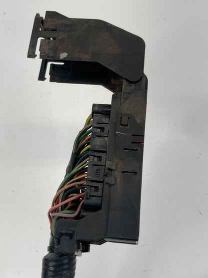 2003 2004 Lincoln Navigator 5.4L 2WD AT ABS Anti Lock Brake Pump Plug Connector