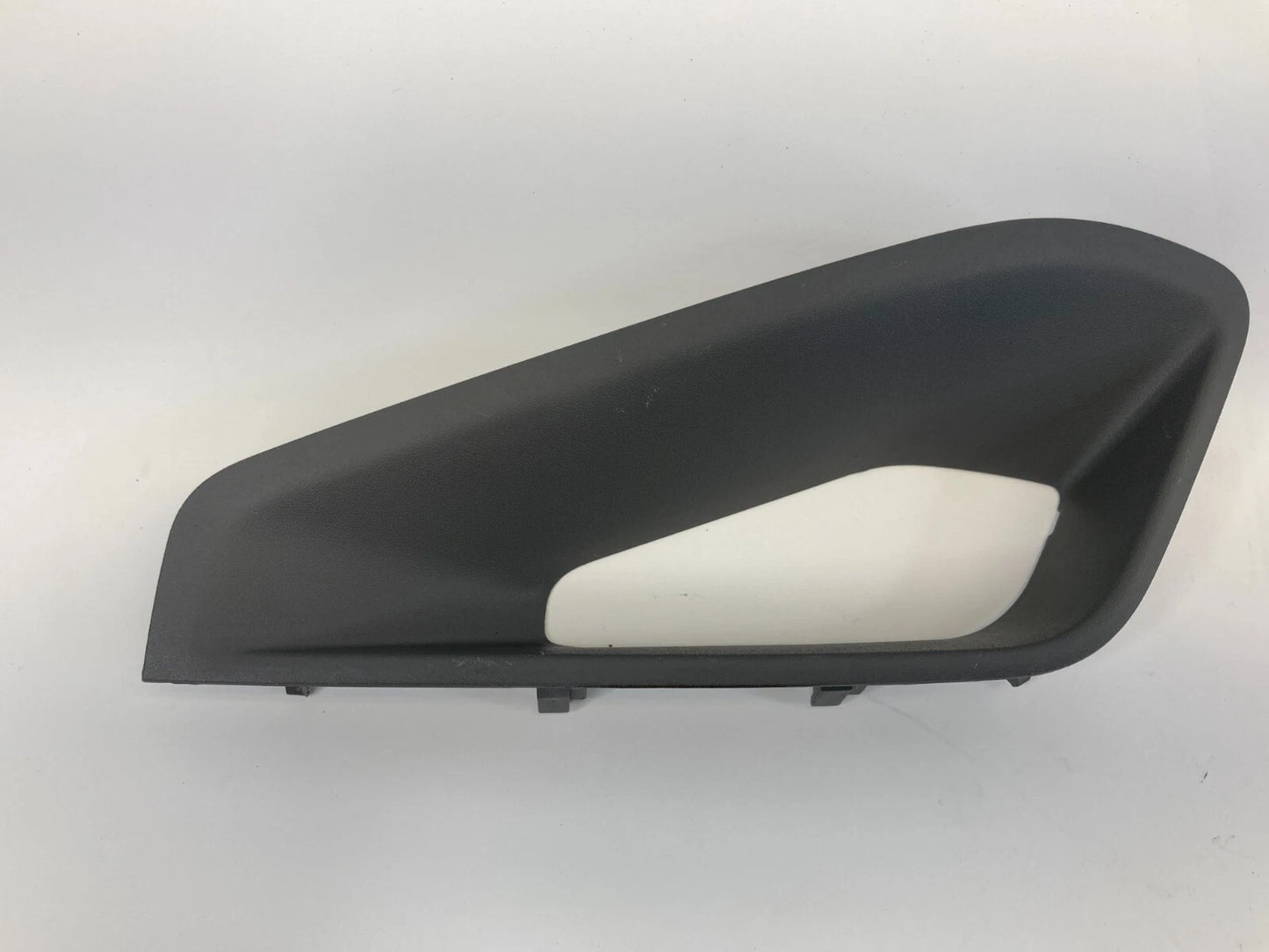 2005-2010 VW VOLKSWAGEN JETTA CENTER CONSOLE LEFT TRIM COVER BEZEL 1K5864375 OEM