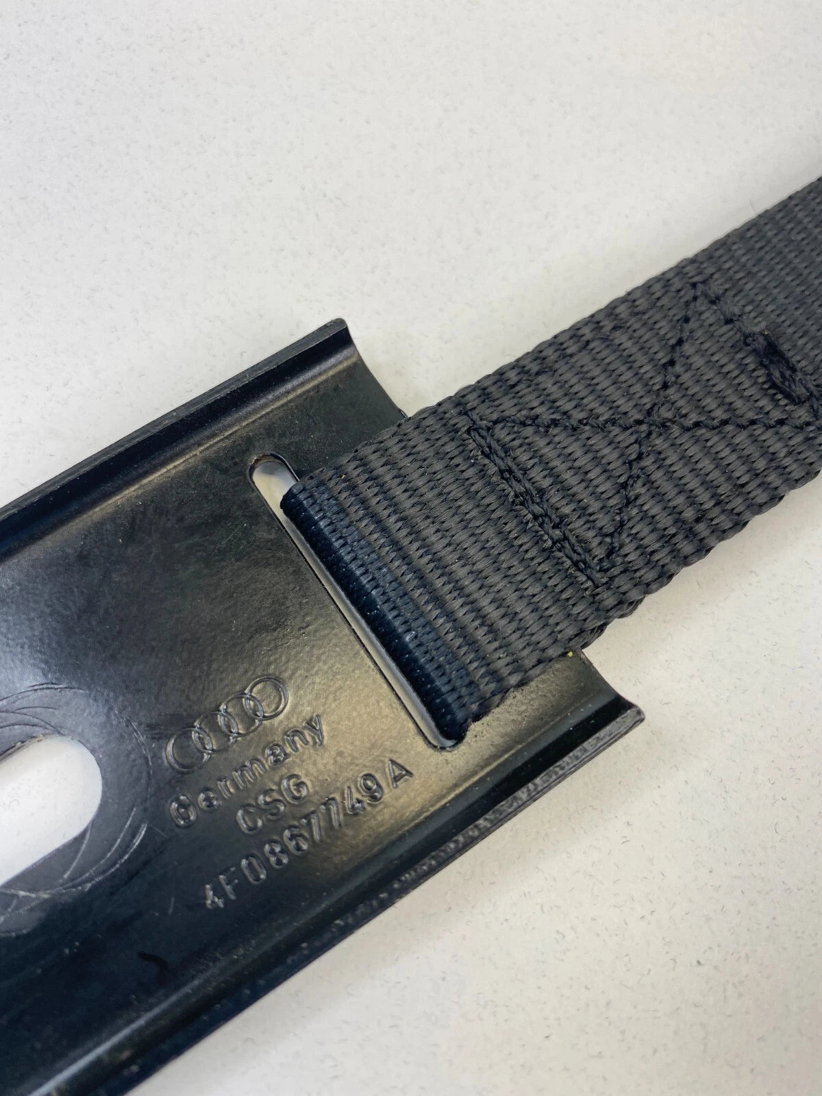 2006-2011 AUDI A6 QUATTRO S6 BATTERY RETAINING HOLD DOWN STRAP 4F0867749A OEM