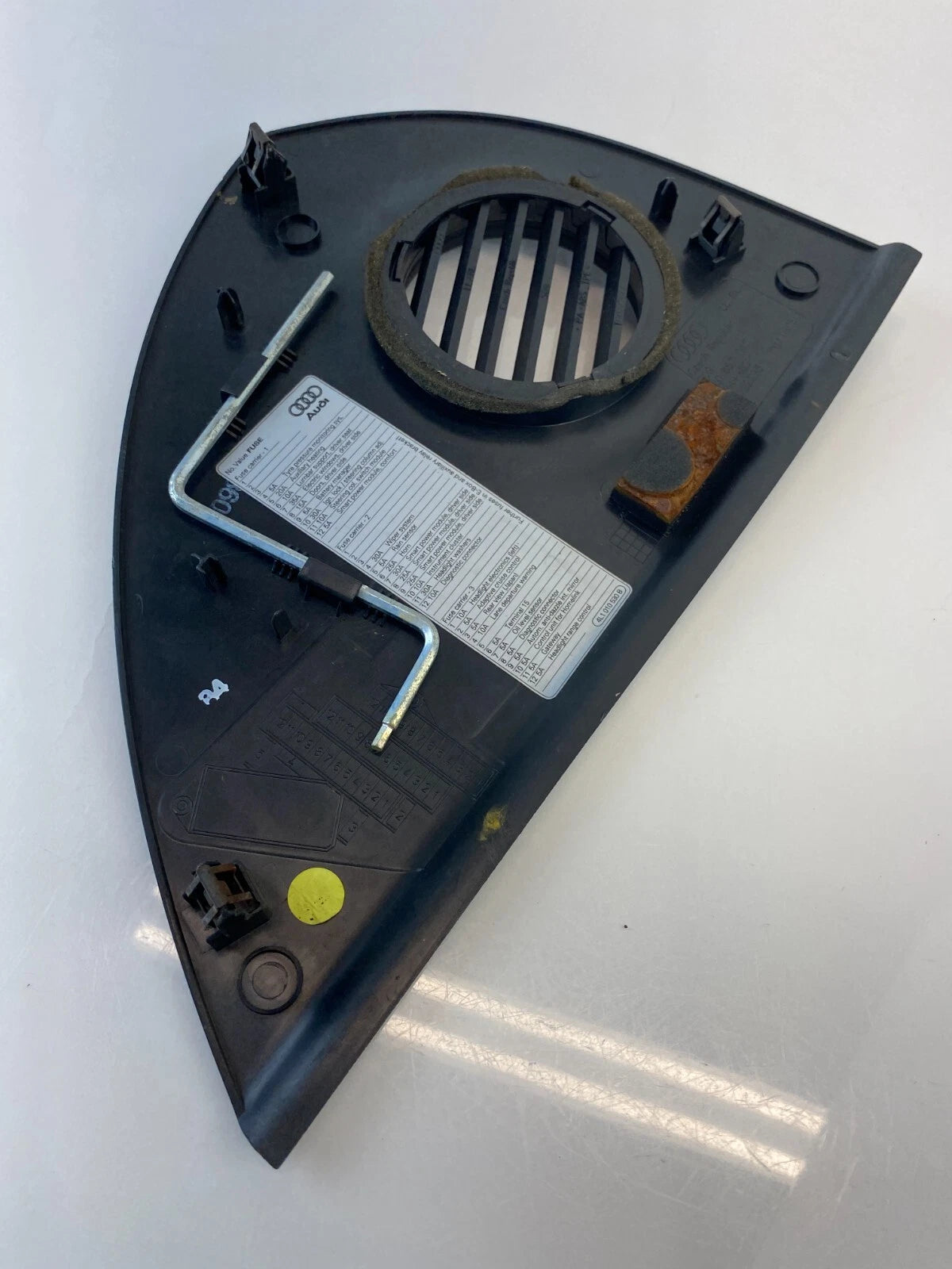 2007-2015 Audi Q7 Dashboard Left Side Fuse Box End Cover Trim Panel 4E0857085