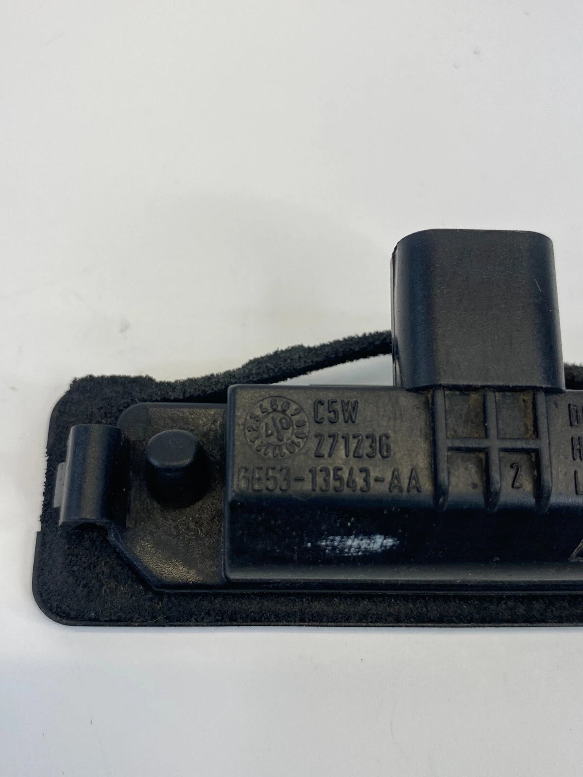 2007-2015 LINCOLN MKX REAR TRUNK LICENSE PLATE LIGHT LAMP 6E53-13543-AA OEM