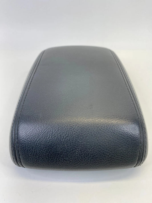 2012-2014 FORD FOCUS CENTER CONSOLE LID ARMREST ARM REST ASSY 1545977X-02-CB OEM
