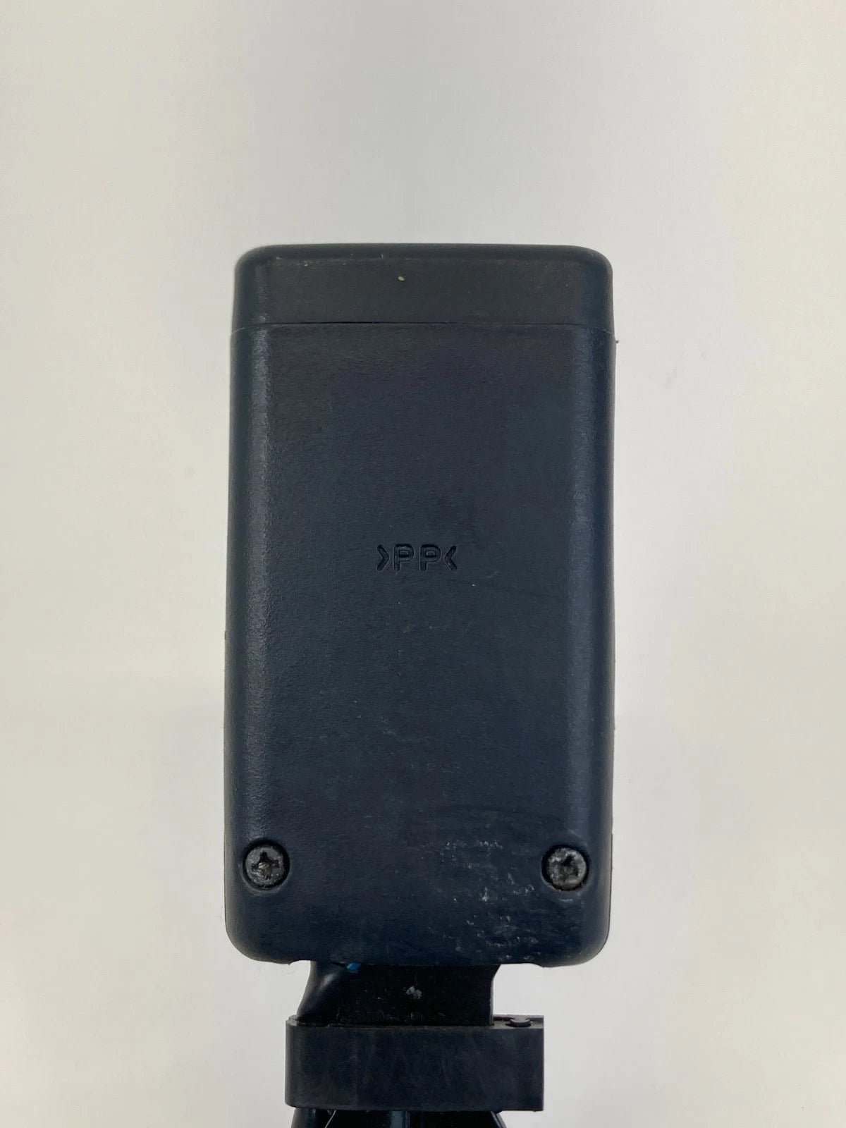 2012-2017 Kia Rio Front Left Driver Seat Belt Buckle 888301W500HU OEM