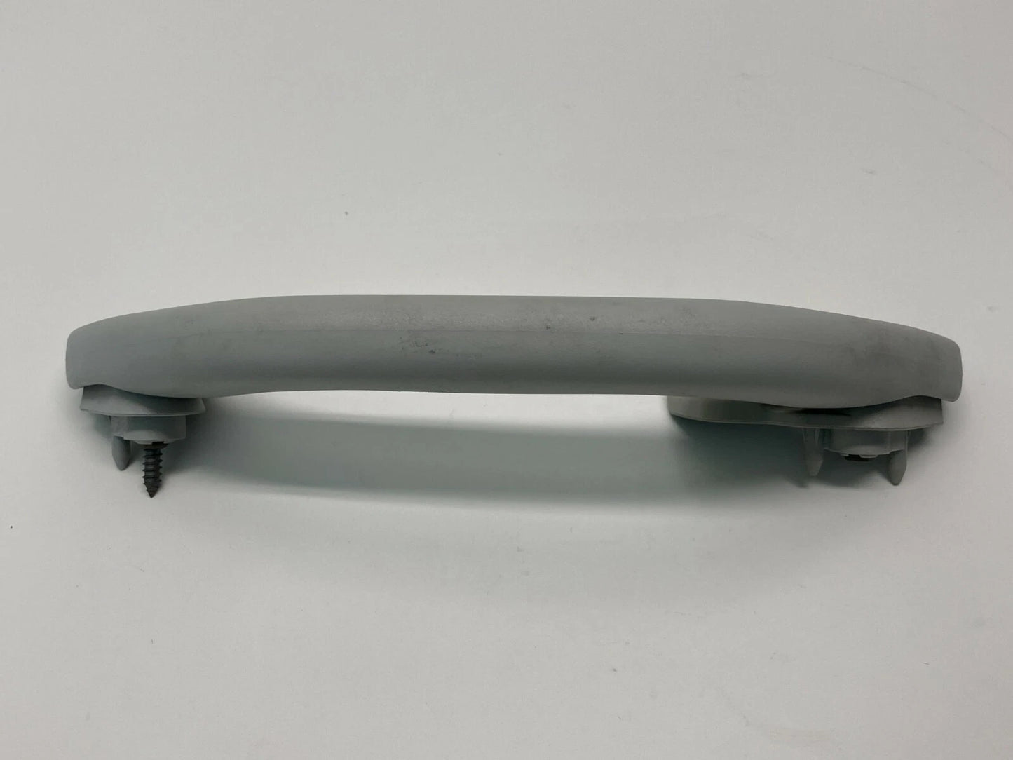 98-05 VOLKSWAGEN PASSAT RR RH PASSENGER ROOF GRAB HANDLE ASSIST 3B0857608 OEM