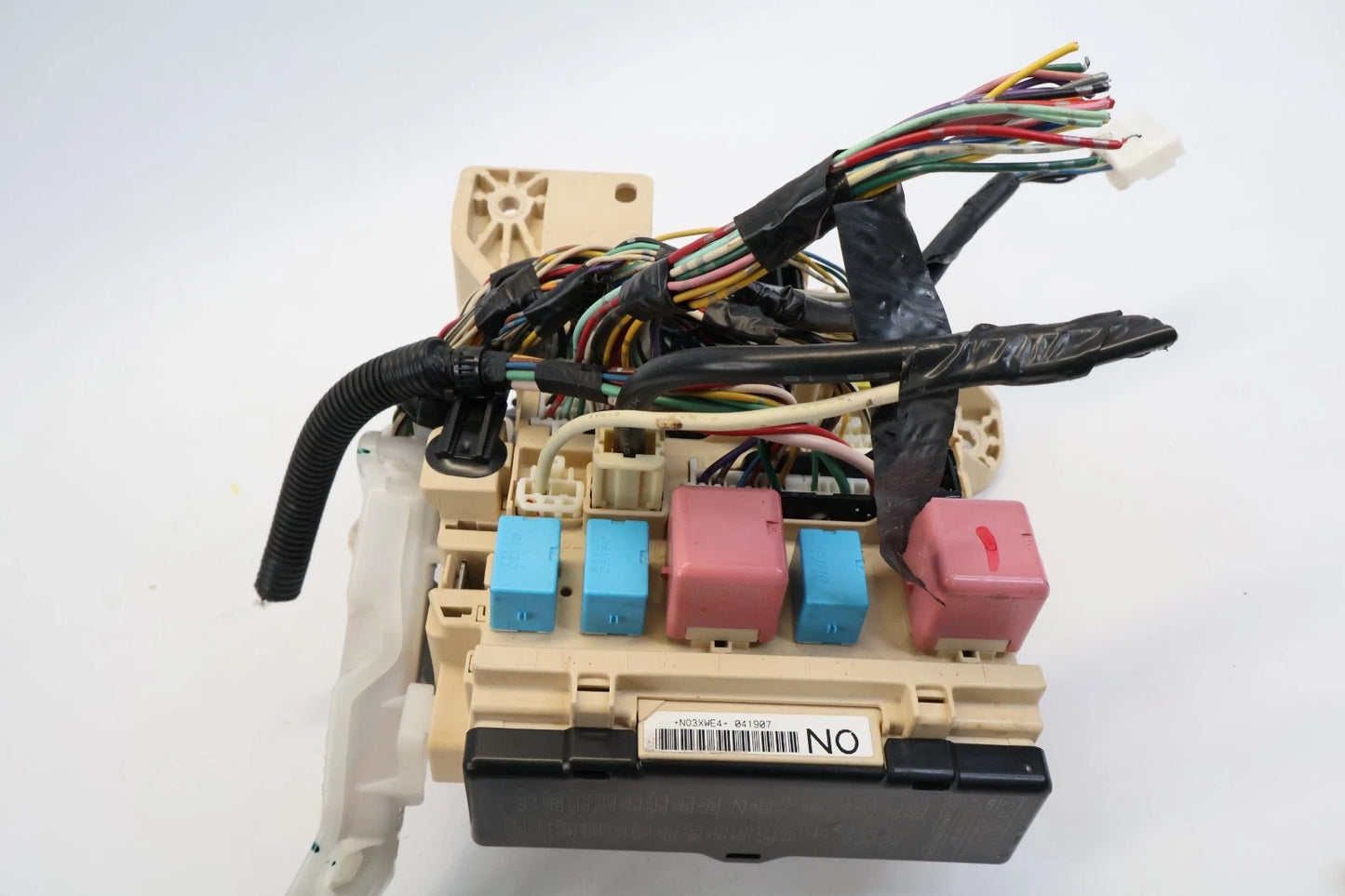 2007-2011 TOYOTA CAMRY SEDAN INTERIOR FUSE BOX JUNCTION BLOCK MODULE 82141-06J10