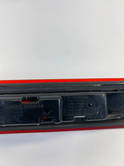 2005-2010 JEEP GRAND CHEROKEE THIRD CENTER HIGH MOUNTED STOP LAMP 55156389AC OEM