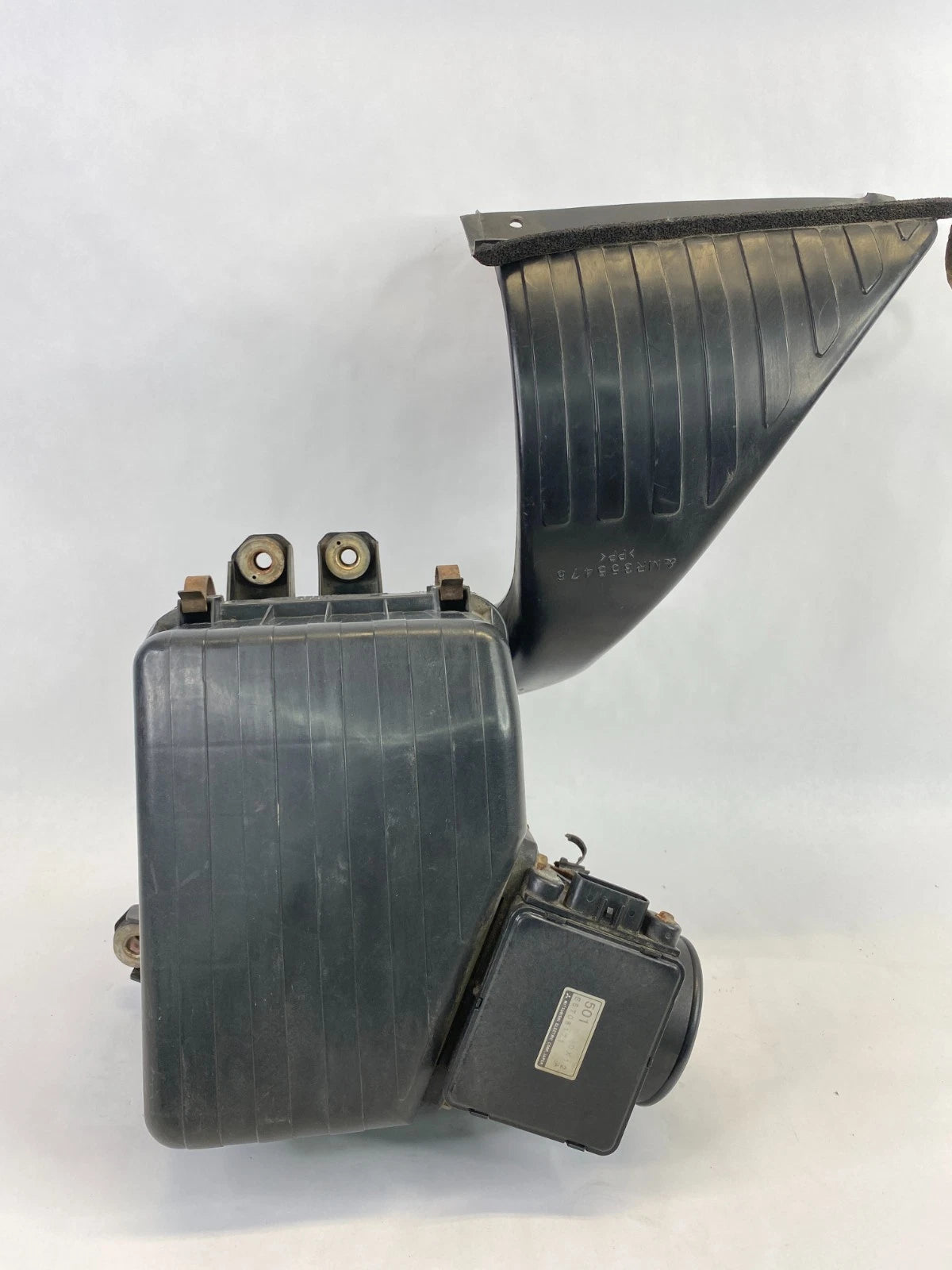 2000-2005 MITSUBISHI ECLIPSE 2.4L ENGINE AIR FILTER CLEANER BOX MAF OEM MR355477