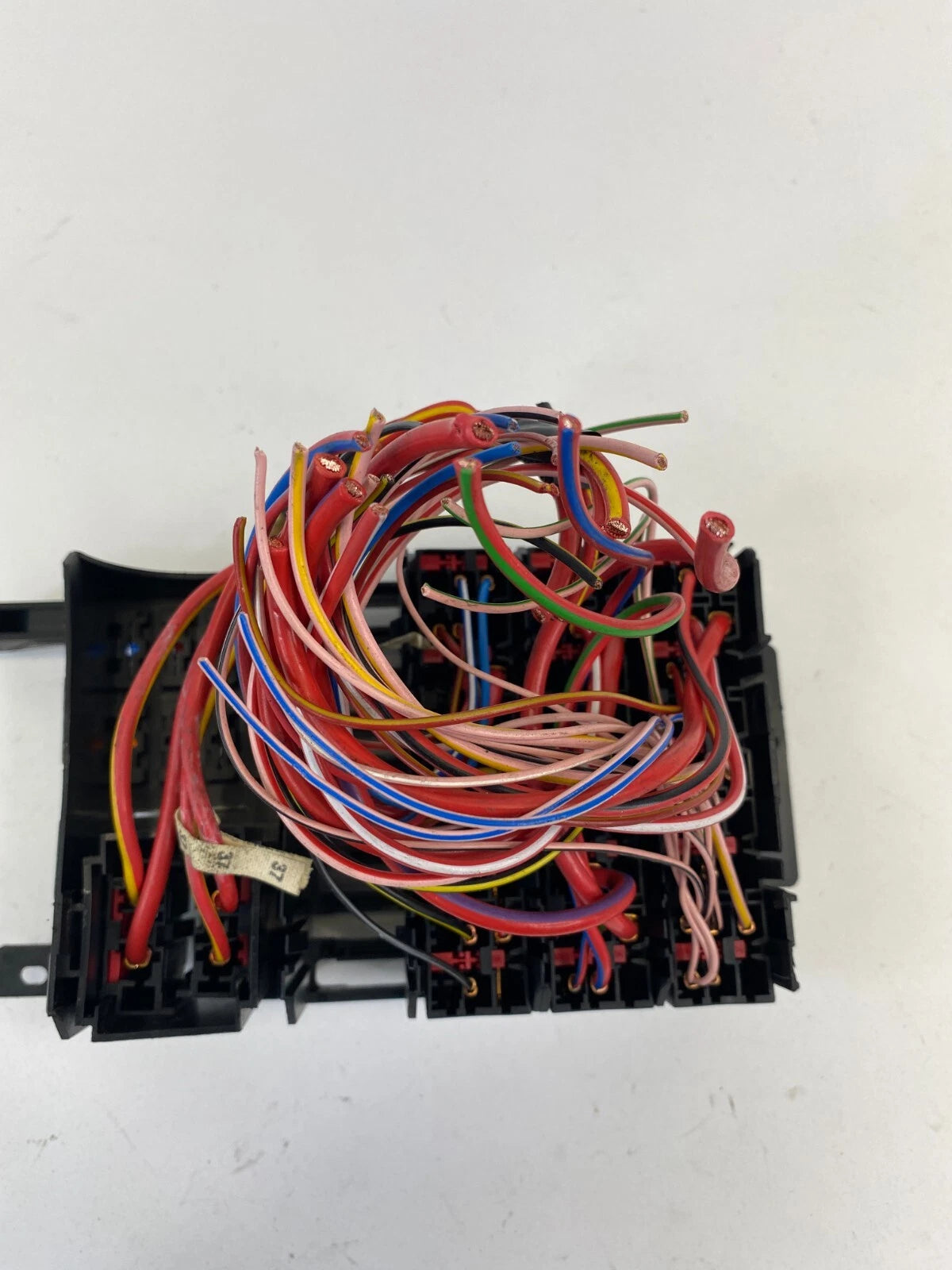 1998-2003 MERCEDES-BENZ CLK430 FRONT LEFT FUSE BOX BRACKET A2085450040 OEM