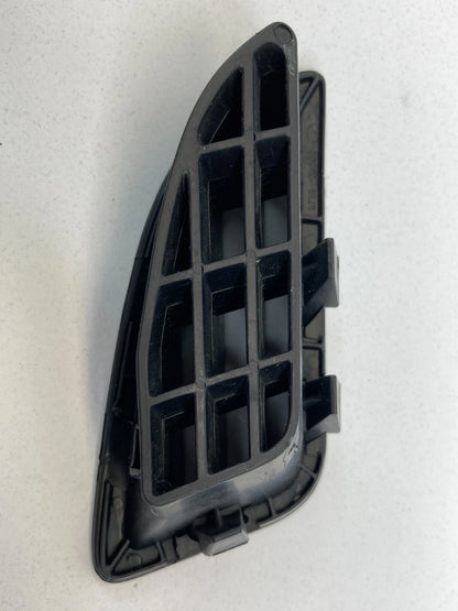 2011-2016 HYUNDAI ELANTRA SEDAN FRONT DASH RIGHT DEFROSTER A/C AIR VENT GRILLE