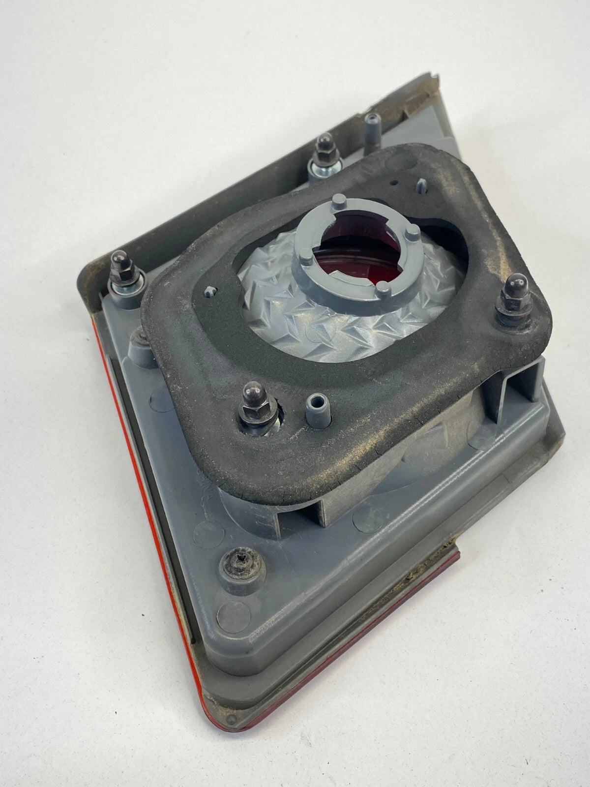 2011-2016 CHEVROLET CRUZE REAR RIGHT PASSENGER SIDE TAIL LIGHT TRUNK TAILLIGHT