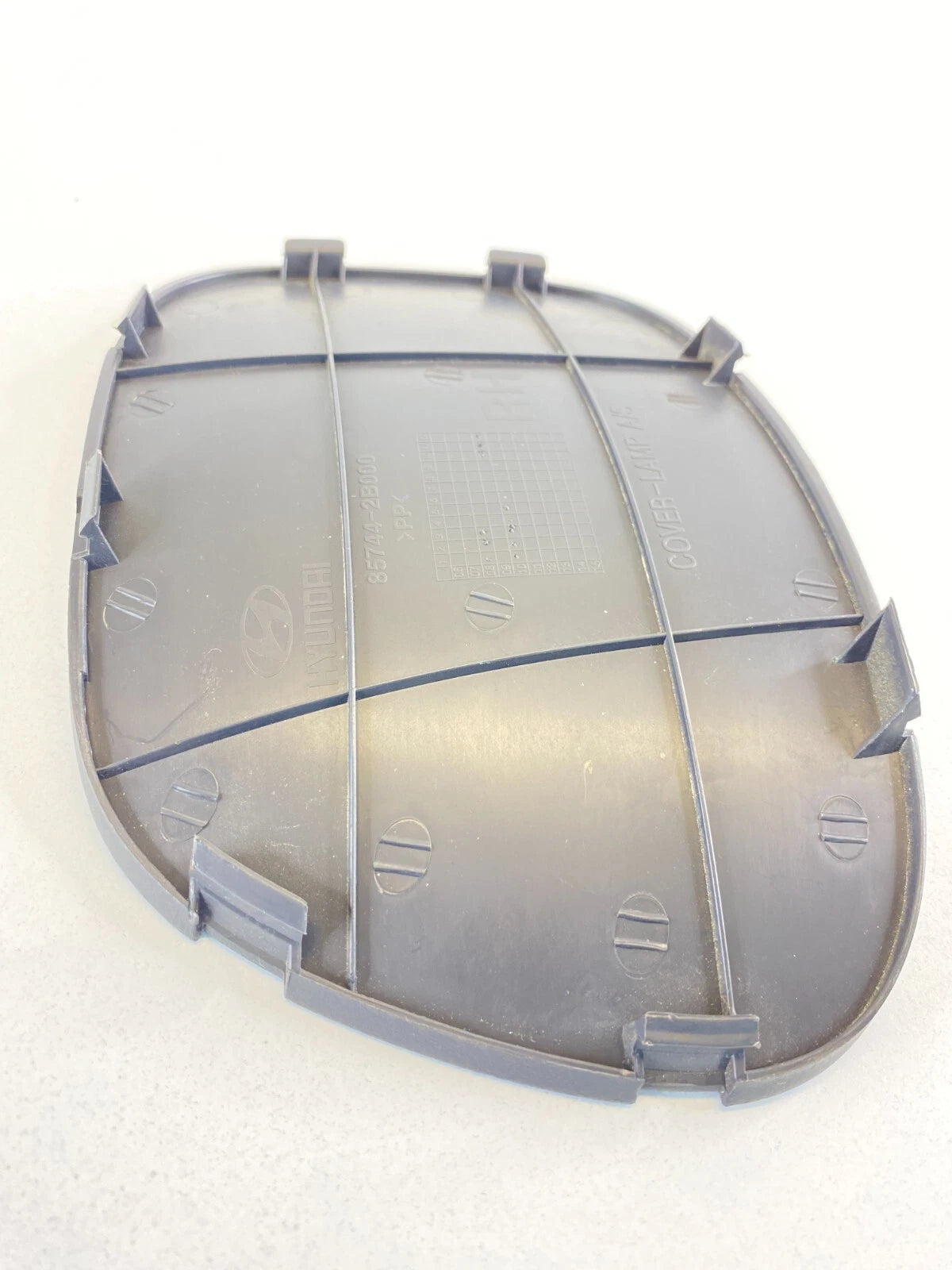 2010-2012 Hyundai Santa Fe Rear Right Pass Side Lamp Cover Panel Trim 85744-2B00