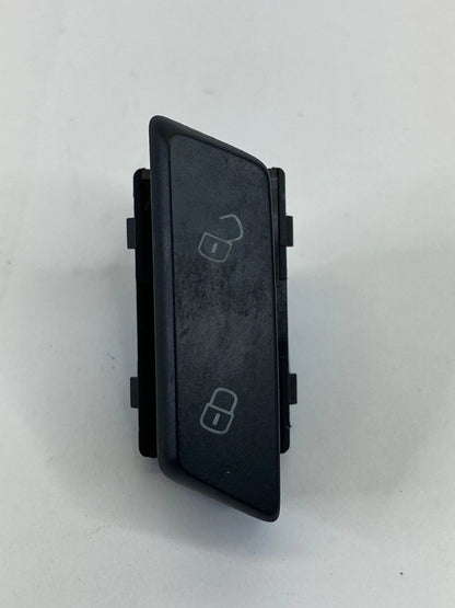 2012-2015 VW VOLKSWAGEN PASSAT REAR RIGHT SIDE DOOR LOCK SWITCH 561962136 OEM