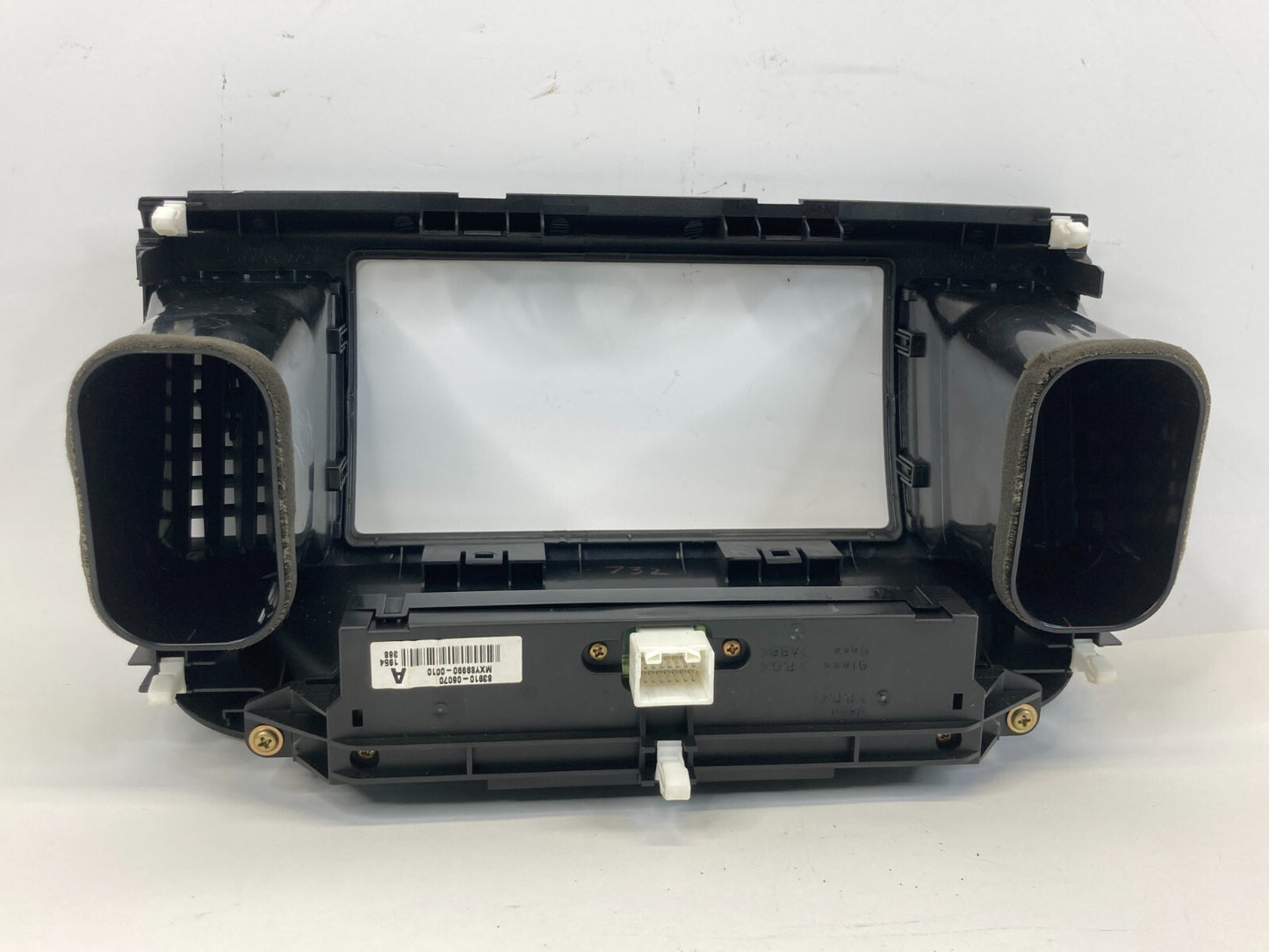 2004-2006 Toyota Camry Dash Radio Clock Bezel Trim Panel w/Air Vent OEM