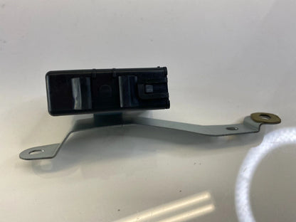 04-09 TOYOTA PRIUS FRONT RIGHT DOOR OSCILLATOR COMPUTER CONTROL UNIT 89991-47030
