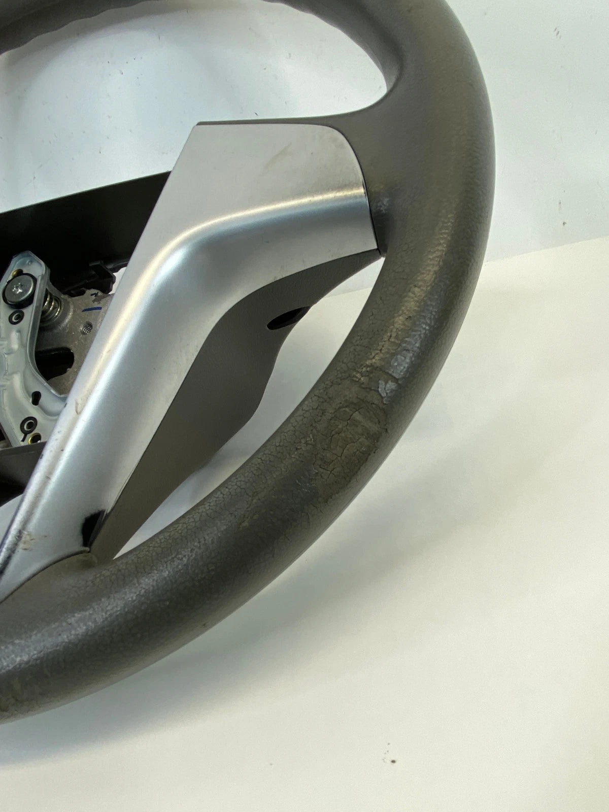 2012 2013 2014 HYUNDAI ACCENT 1.6L L4 DRIVER SIDE STEERING WHEEL ASSEMBLY OEM