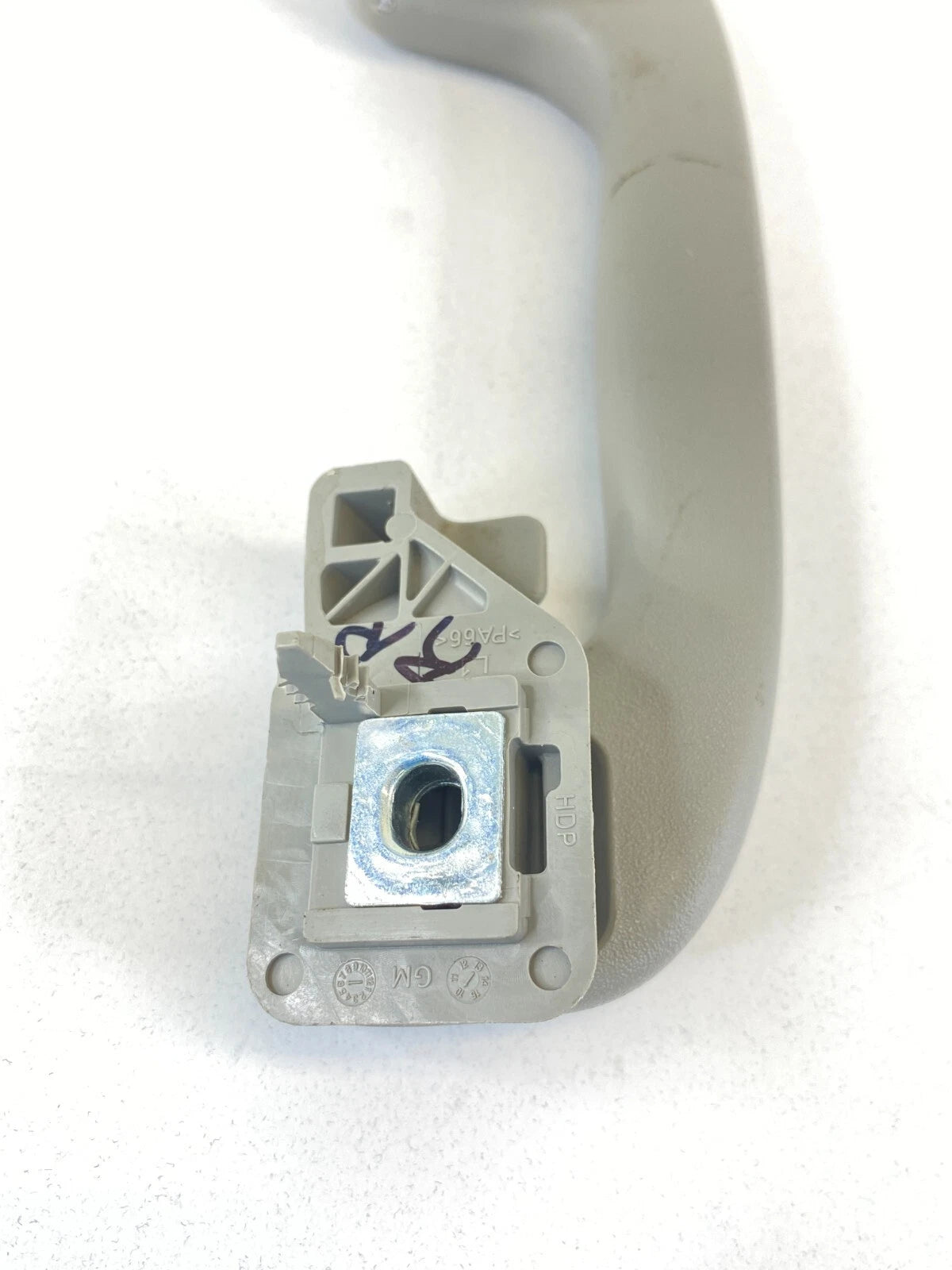 2011-2016 CHEVROLET CRUZE ROOF INTERIOR REAR RIGHT PASSENGER ASSIST GRAB HANDLE