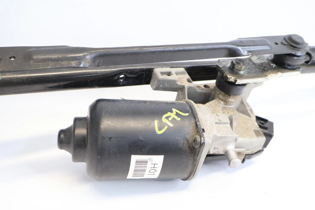 2007-2010 HYUNDAI ELANTRA FRONT WINDSHIELD WIPER MOTOR W/ LINKAGE ASSY OEM