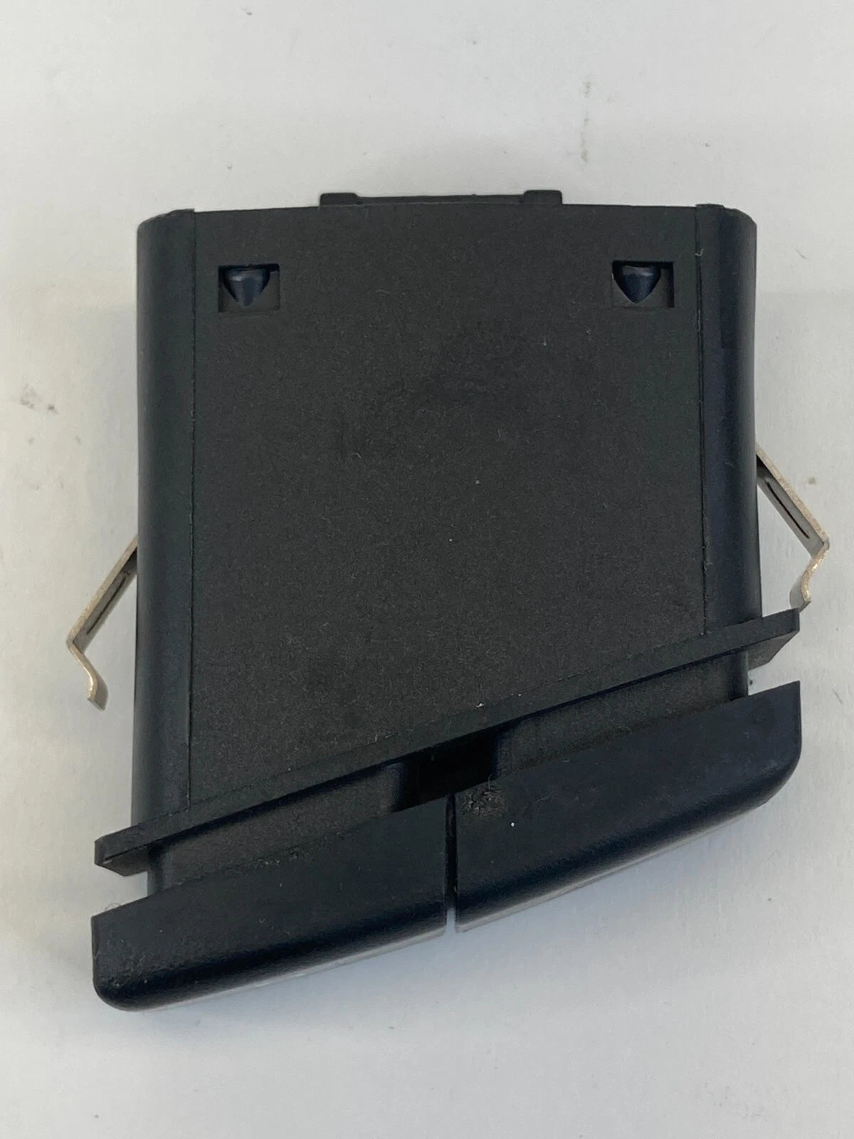 2004-2007 BMW 530I DASH HAZARD LIGHT CONTROL & CENTRAL LOCKING SWITCH 6131691950