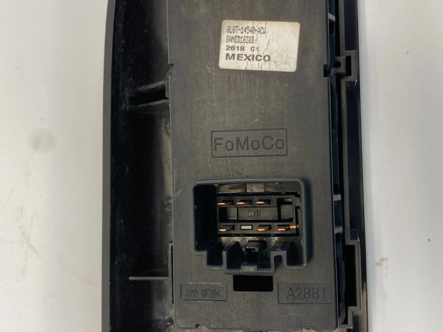 2008-2011 FORD FOCUS FRONT LEFT SIDE DOOR POWER MASTER WINDOW SWITCH 8L8T-14540