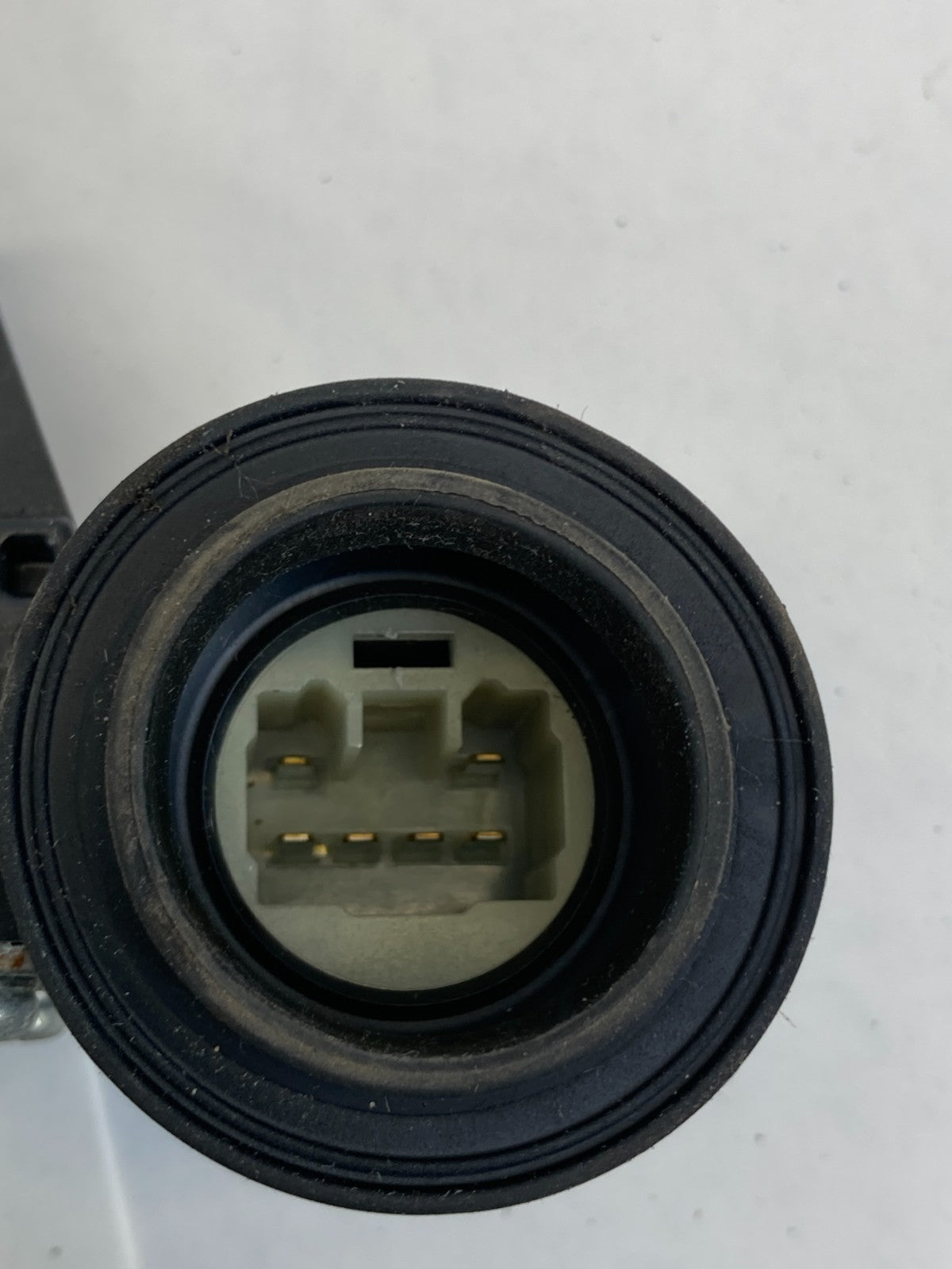 2005-2010 Scion tC Front Right Passenger Power Window Motor Regulator 8571058010