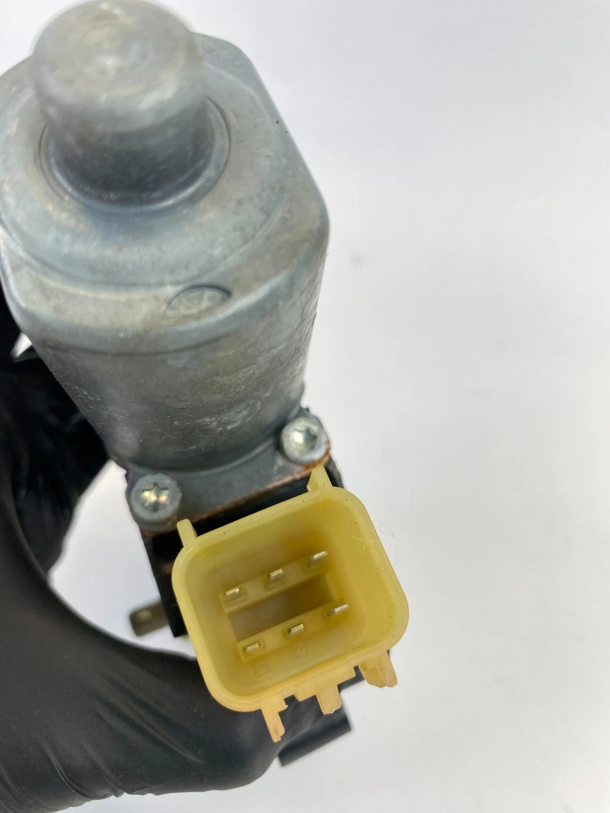 2013-2020 FORD FUSION MKZ FRONT RIGHT SIDE POWER WINDOW MOTOR OEM 0130822831