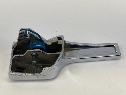 2003-2006 Lincoln Navigator Front Left Driver Side Inner Door Handle w/ Bezel