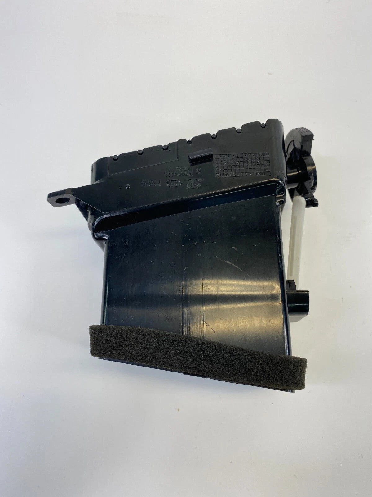 06 07 08 09 HYUNDAI ACCENT RIGHT DASH CENTER AC AIR VENT DUCT 97420-1E000 OEM